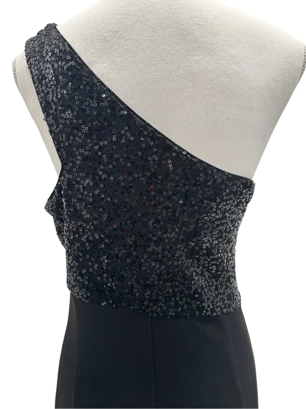 Eliza J One Shoulder Sequin Bodice Scuba Crepe Gown Black Size 14 Red Carpet - Picture 6 of 9